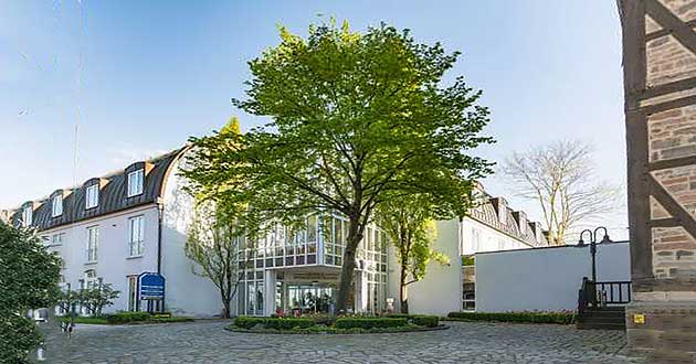 4-Sterne-Wellnesshotel in Nordhessen Rittermahl Rittergelage zwischen Korbach und Kassel in Hessen 2023 2024